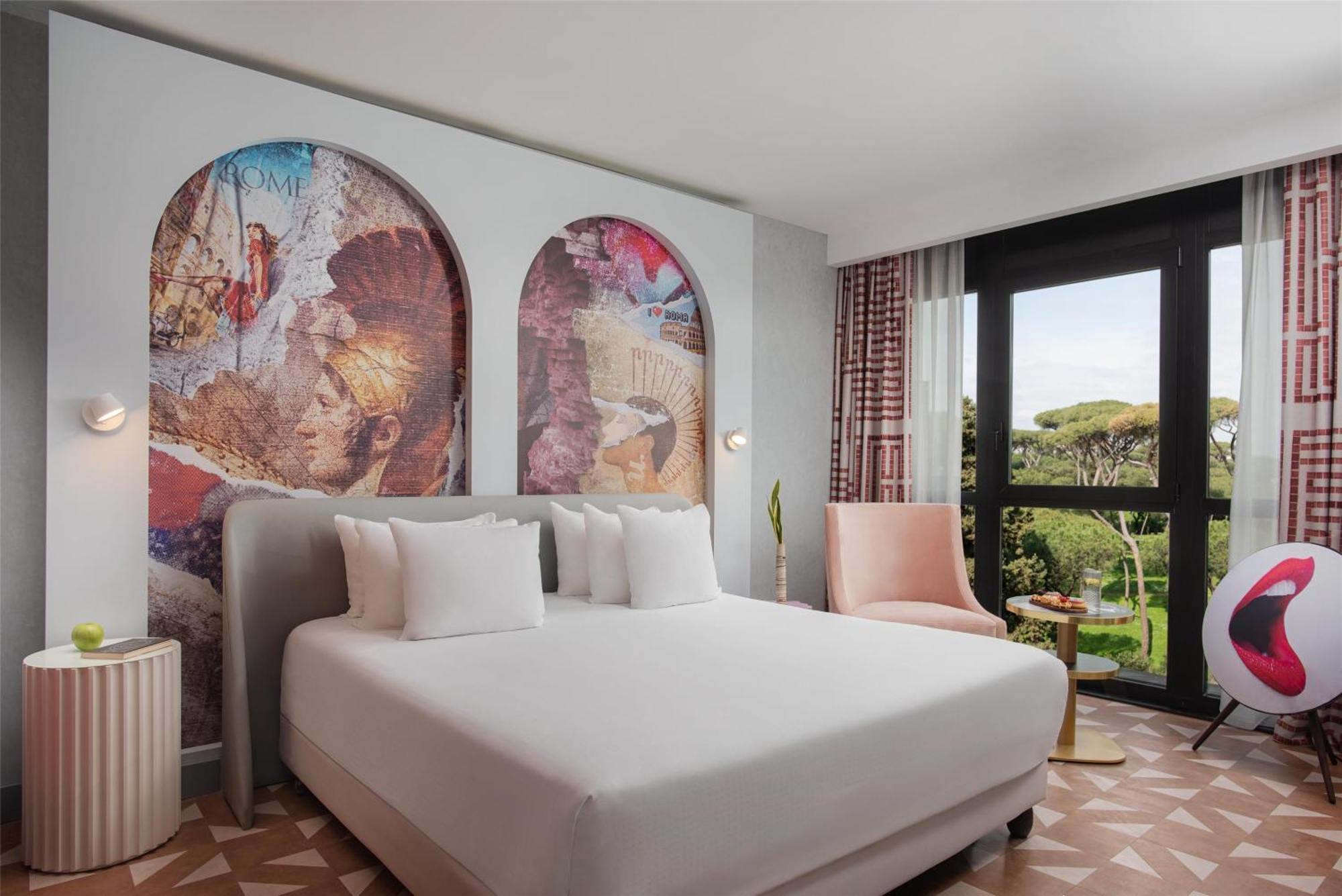 Nhow Hotel 4*