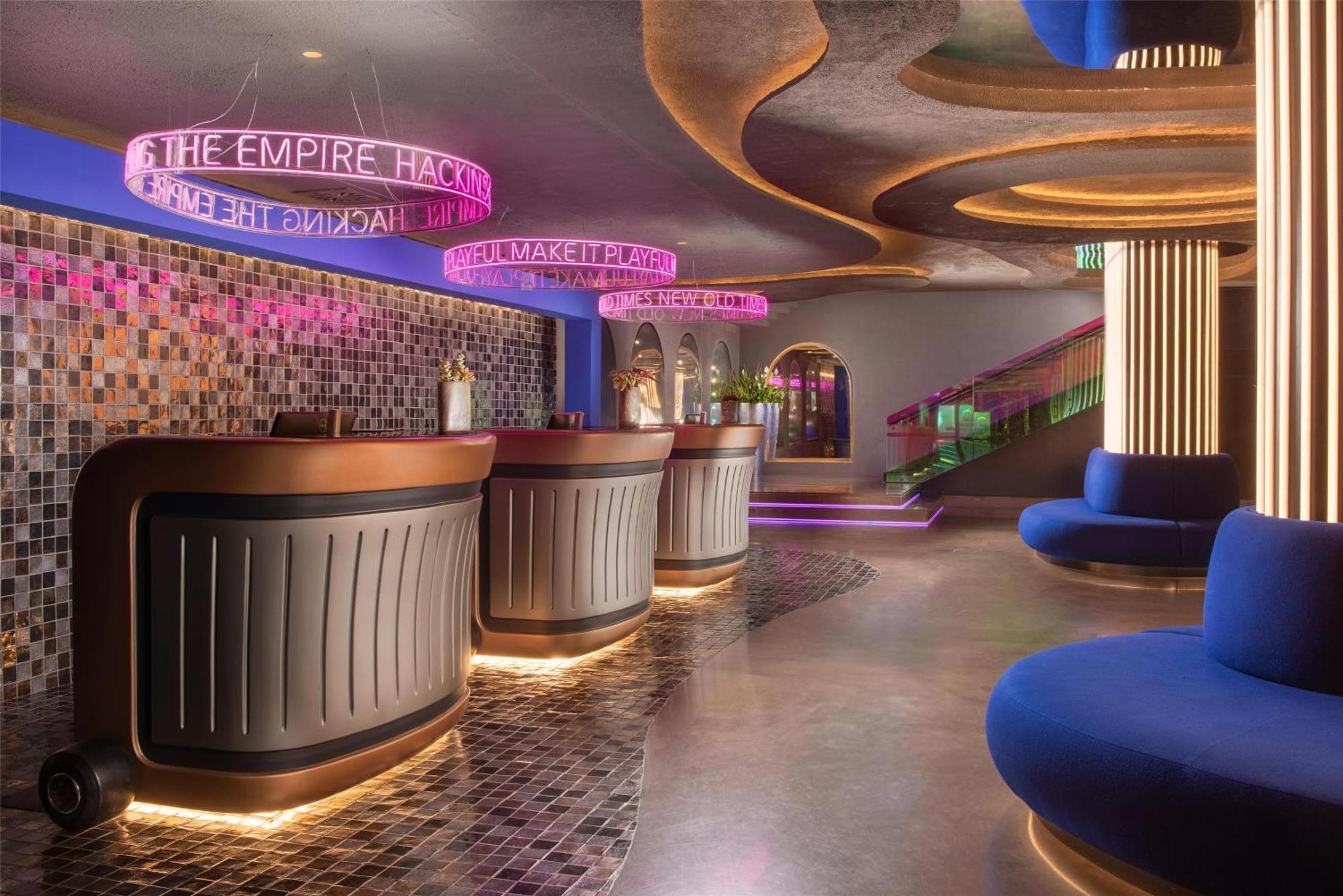 Nhow Hotel